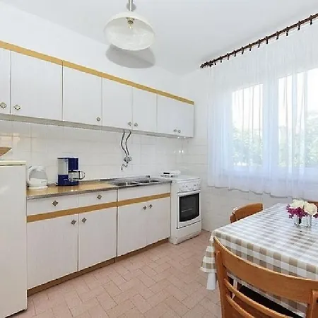 Appartement With A Parking Space - 22541 Zadar